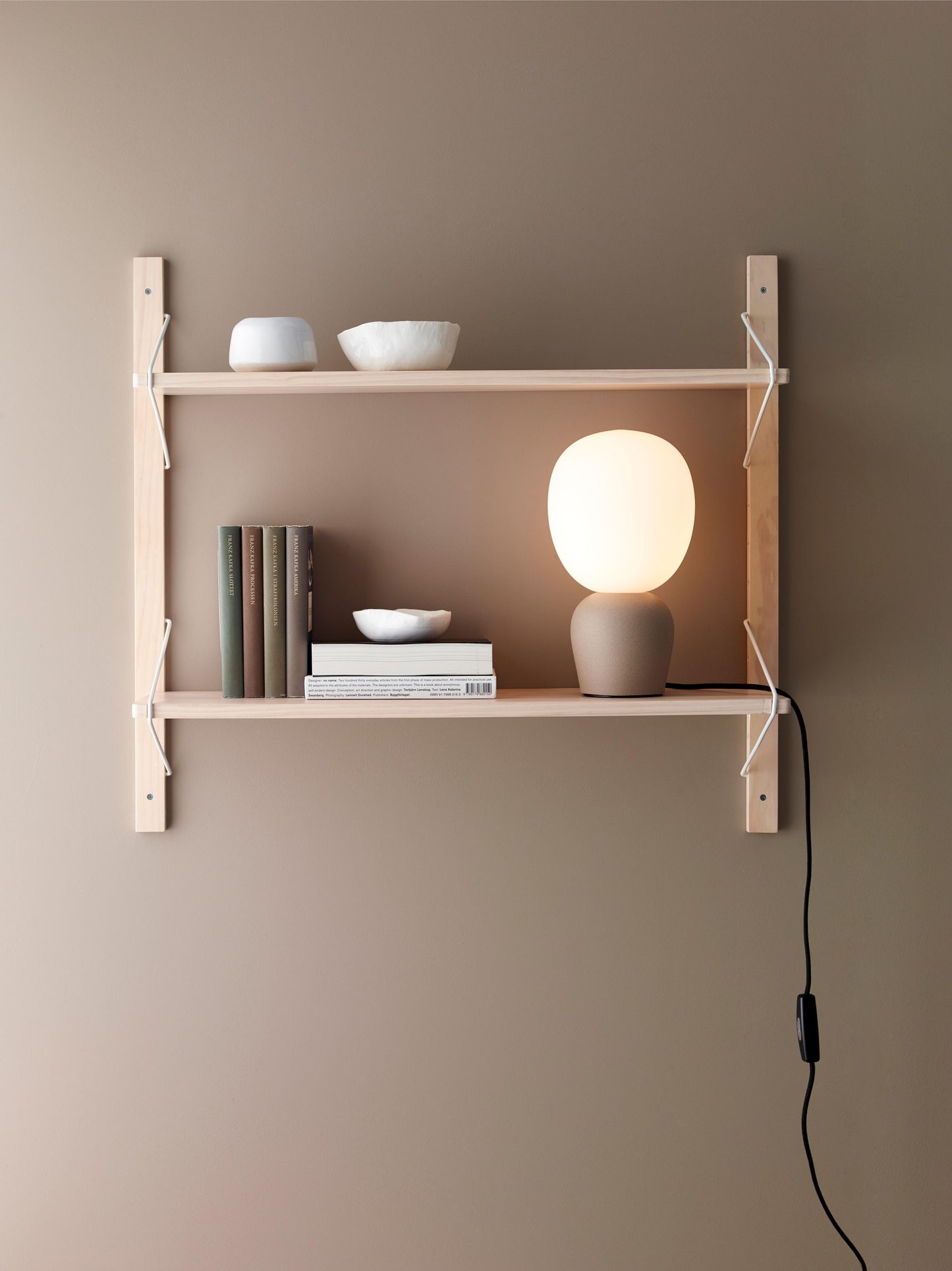 Buddy Table Lamp