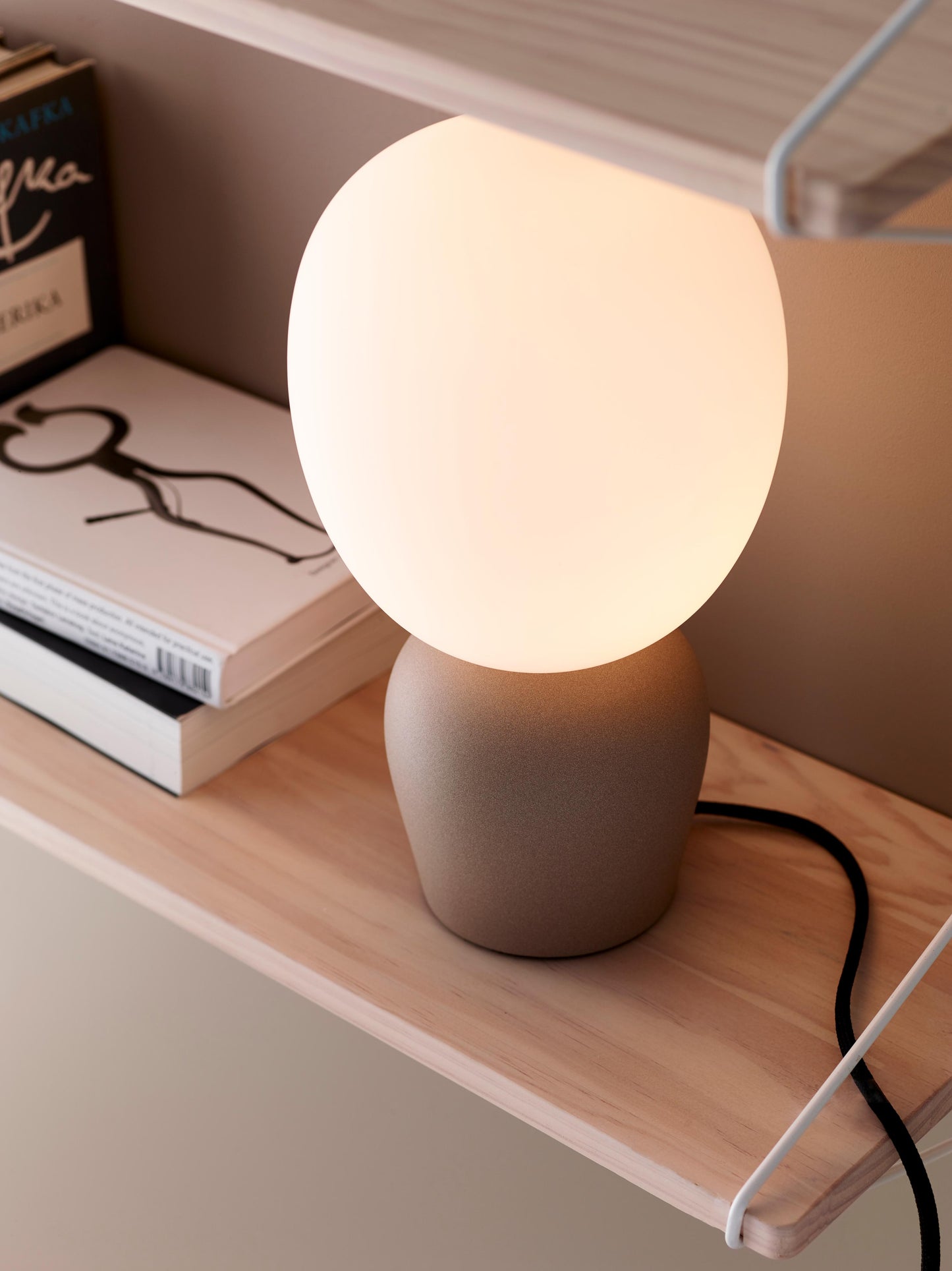 Buddy Table Lamp