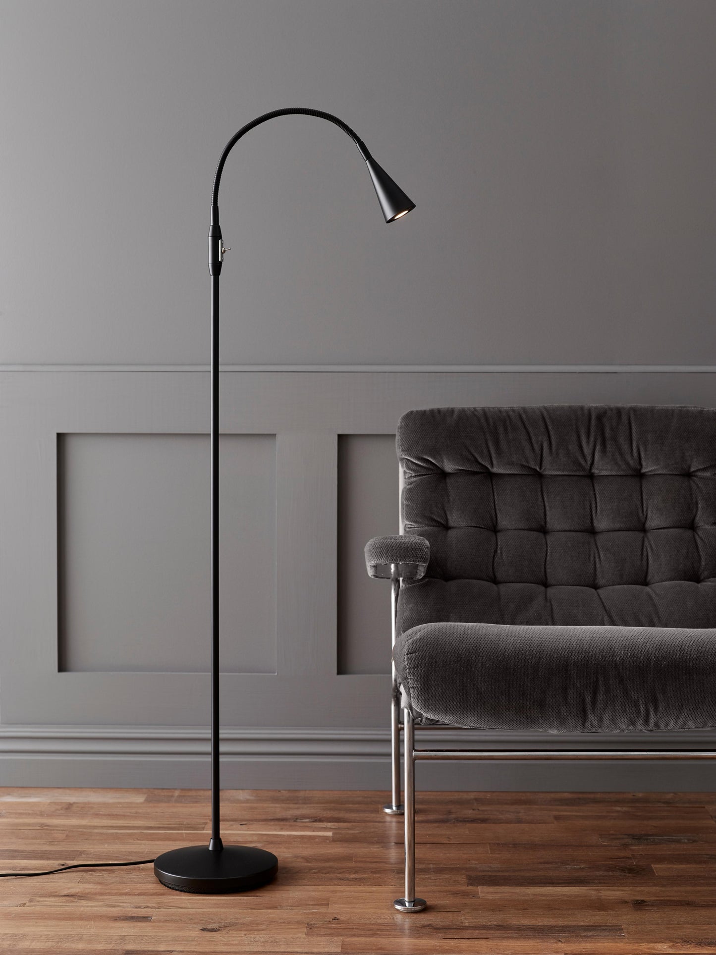 Ledro Floor Lamp