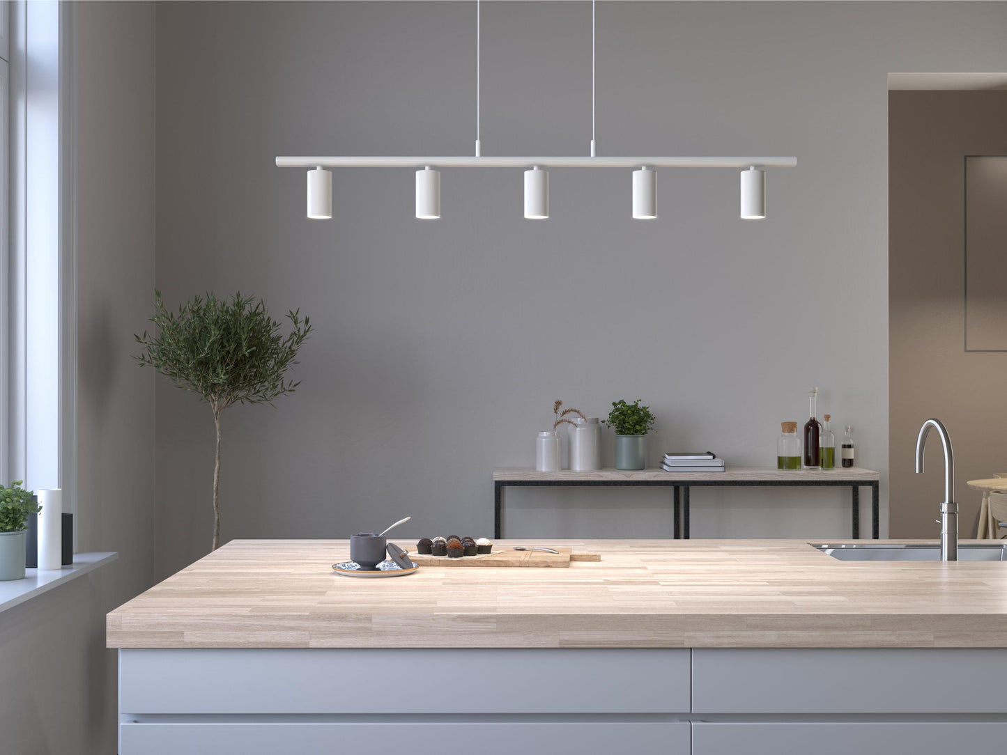 Lucy Linear Pendant